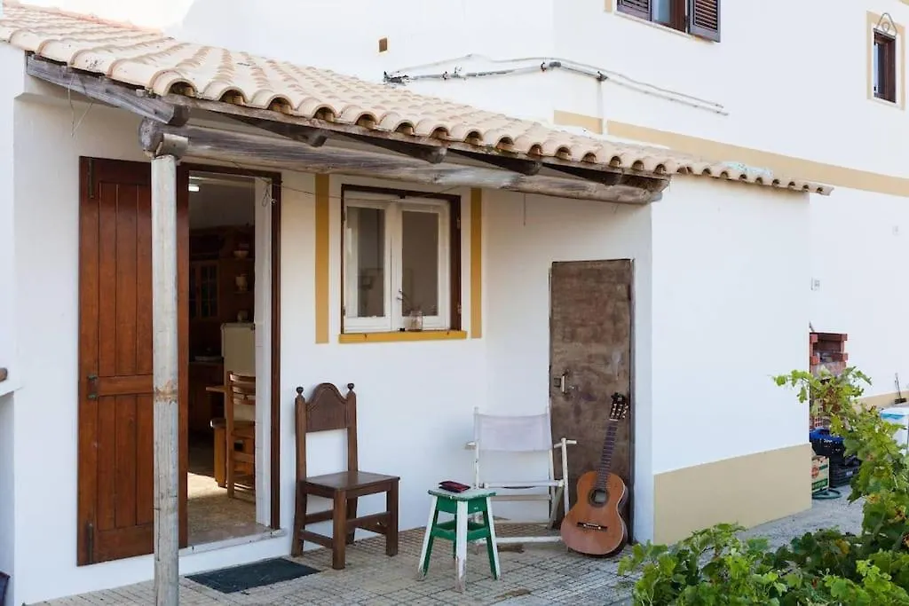 Casa Do Vale Dos Homens Rogil
